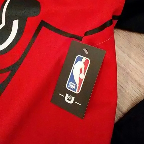 Chicago Bulls jacket - Picture 2 of 3